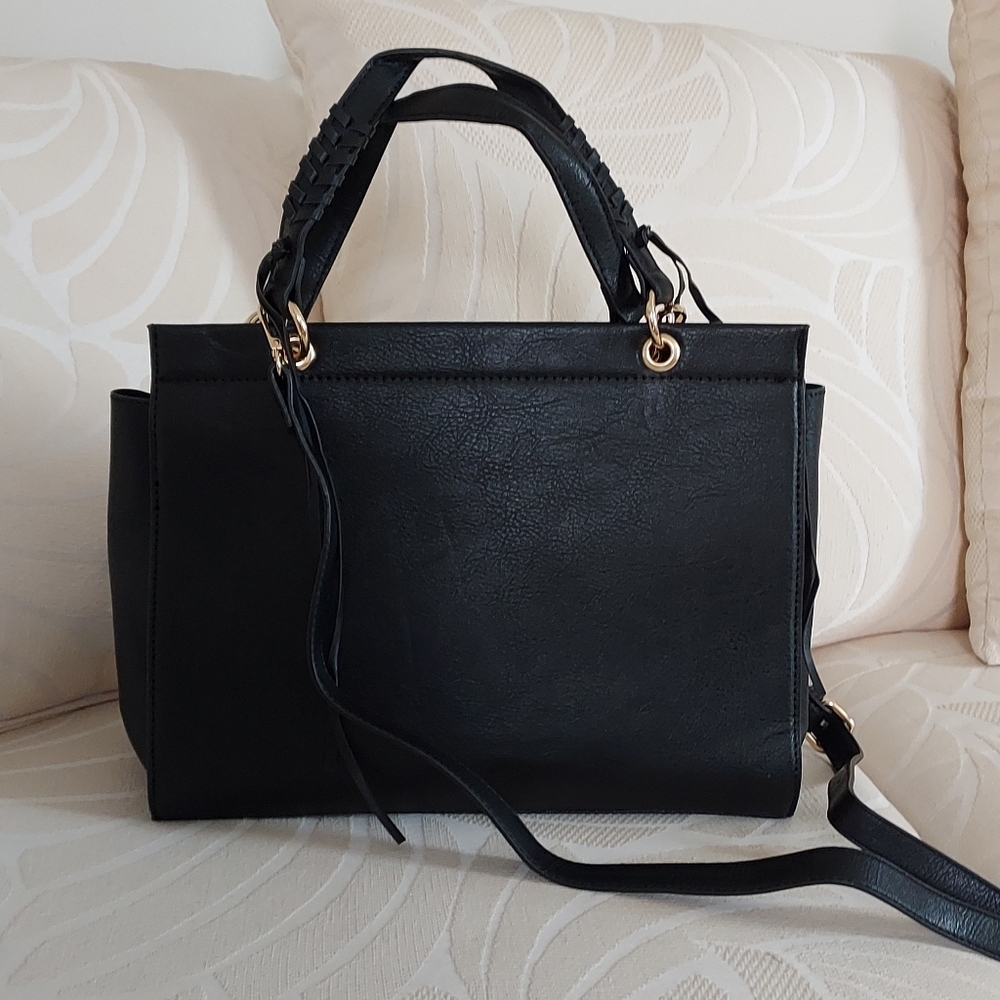 BLACK SATCHEL HANDBAG